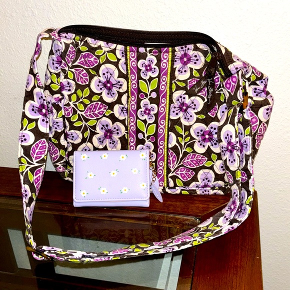 Vera Bradley Plum Petals shoulder bag - Picture 1 of 4